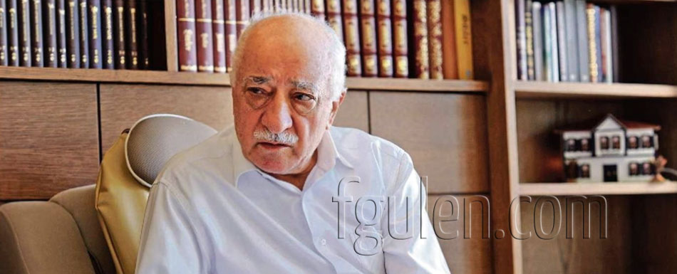 Turecki uczony Fethullah Gülen z entuzjazmem przyjmuje wiadomość o ukończeniu połączenia kolejowego Marmaray