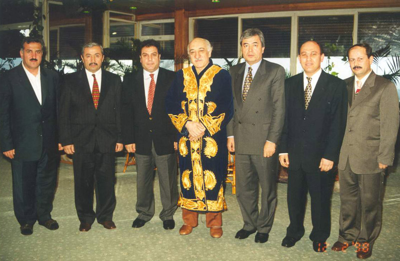 With a Kyrghiz panel paying a visit to Gülen in 1998