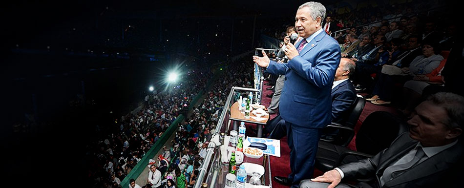 Bülent Arınç: Fethullah Gülen Hocaefendi'nin sizlere selamları var