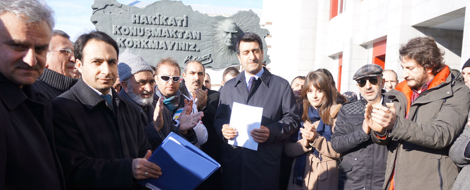 AK Parti milletvekili Muhyettin Aksak hakkında suç duyurusu