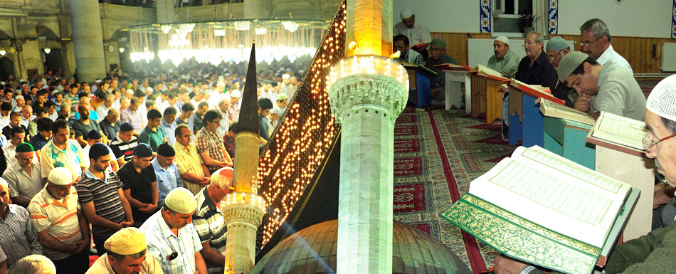 Ramazan'da Mukabele ve Teravih