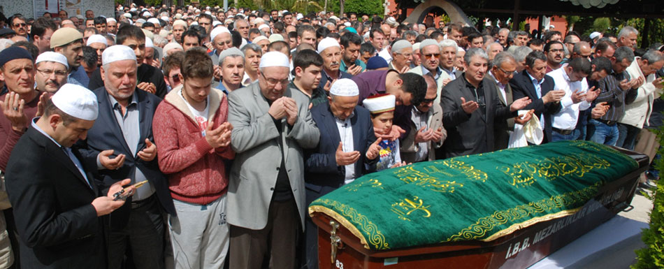 Mehmet Uslu Ağabey’i binler uğurladı