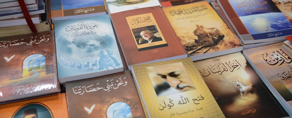 Riyad Kitap Fuarı'nda Fethullah Gülen Hocaefendi'nin kitaplarına büyük ilgi